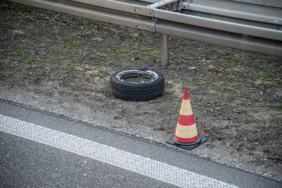 Filderstadt: Verfolgungsjagd mit der Polizei fordert 3 Tote auf der B27